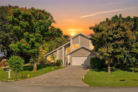 2727 NW Florida Ave Stuart FL 34994