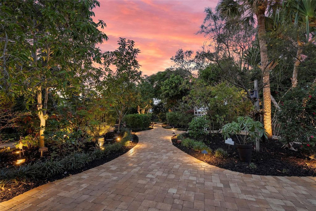 Photo of 2727 NW Florida Avenue, Stuart, FL 34994 (MLS # F10542127)