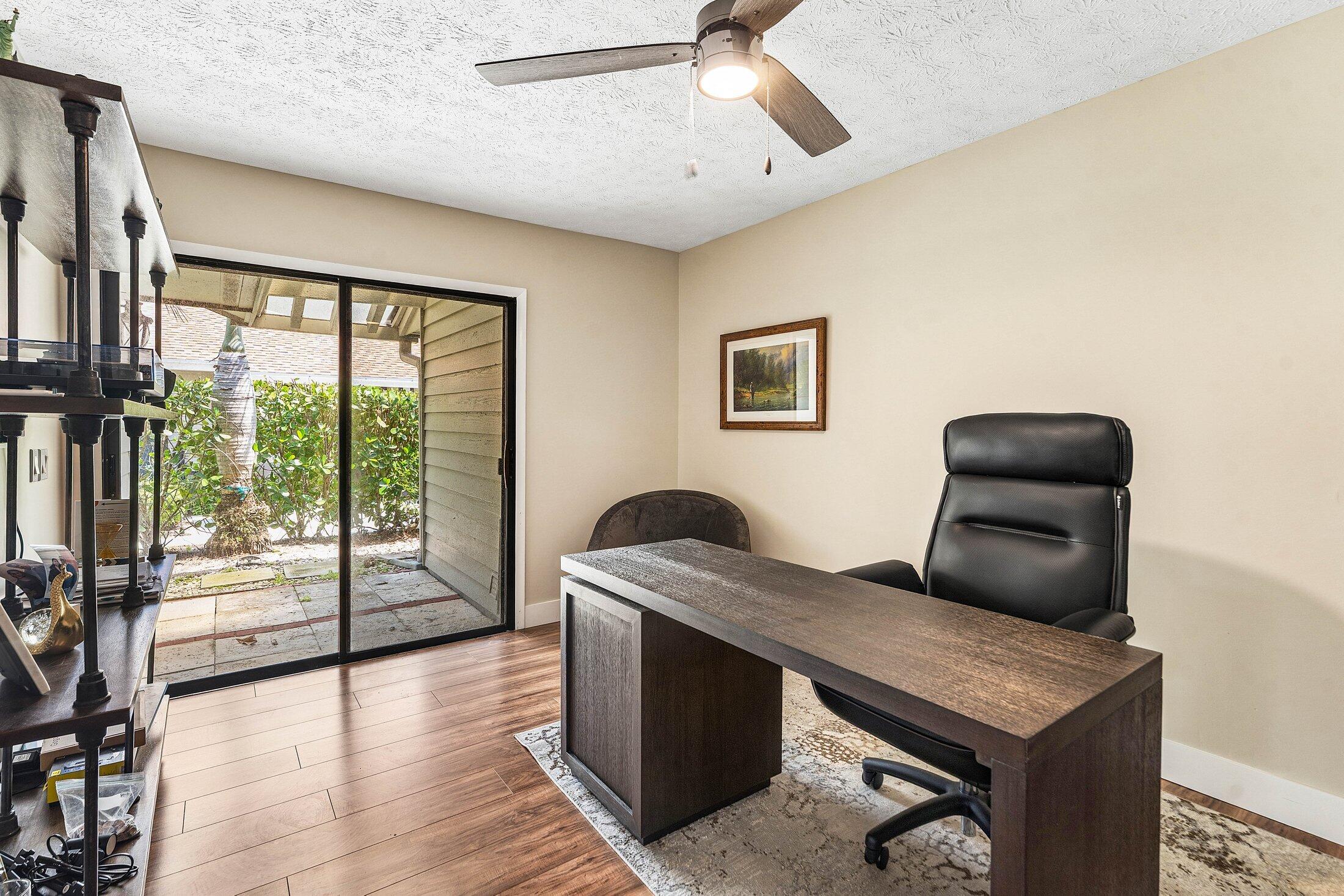 EAGLEWOOD - Residential