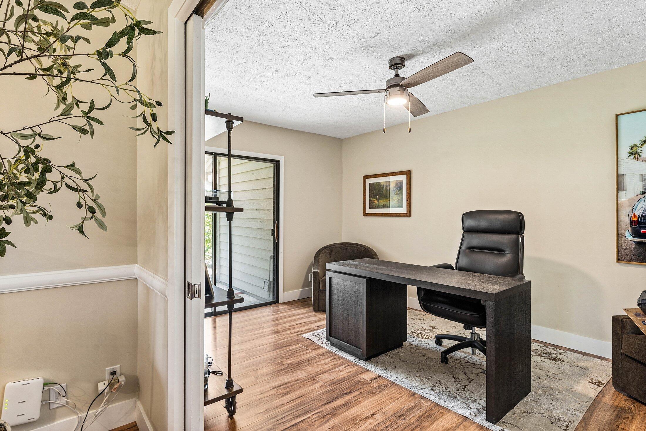 EAGLEWOOD - Residential