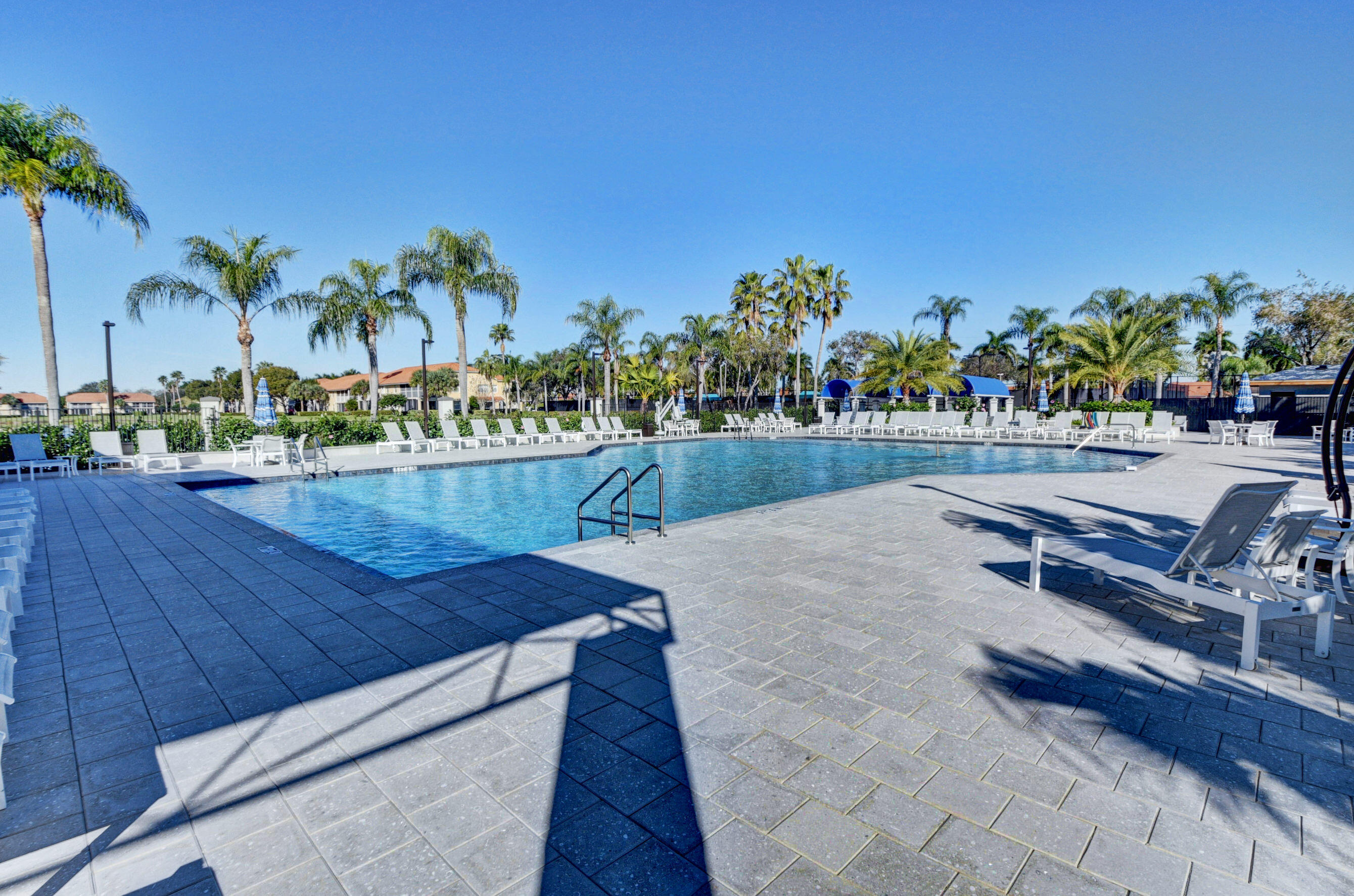 PALM ISLES - Residential