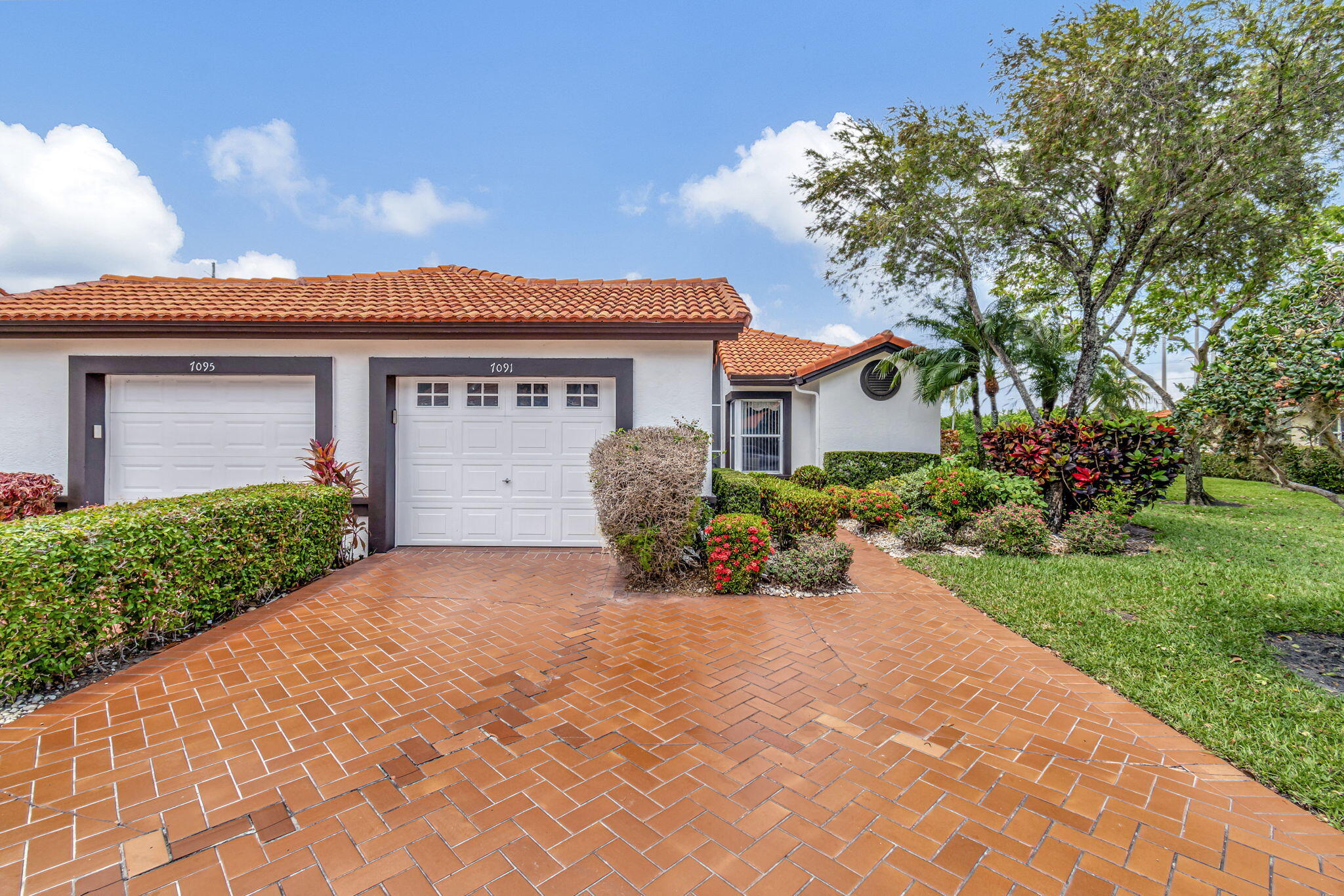 PALM ISLES - Residential