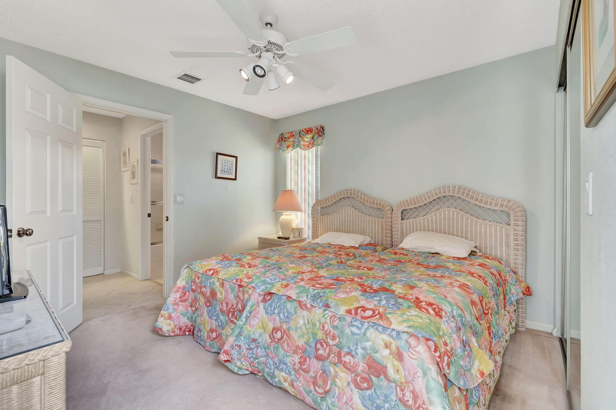 PALM ISLES - Residential
