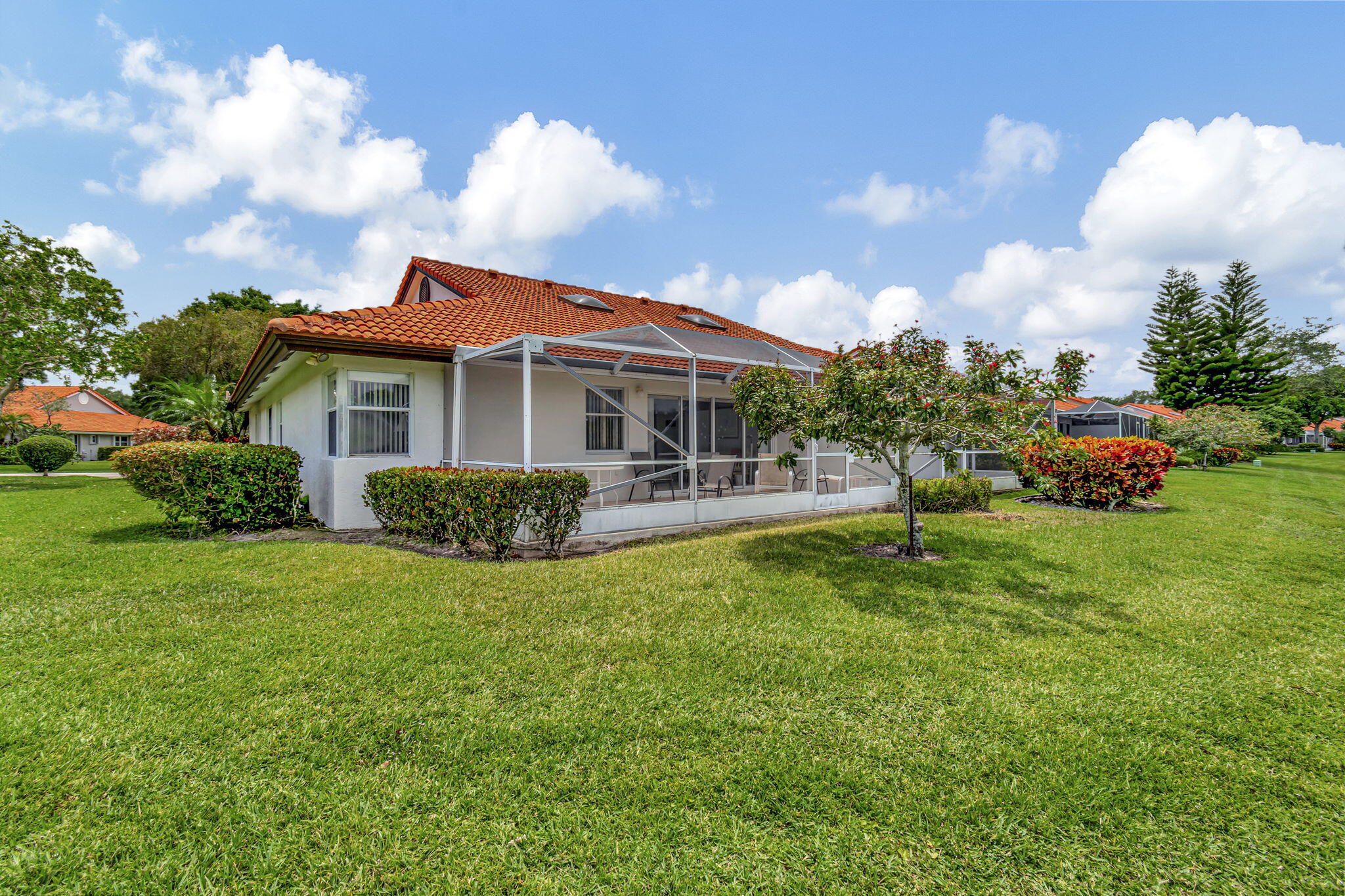 PALM ISLES - Residential