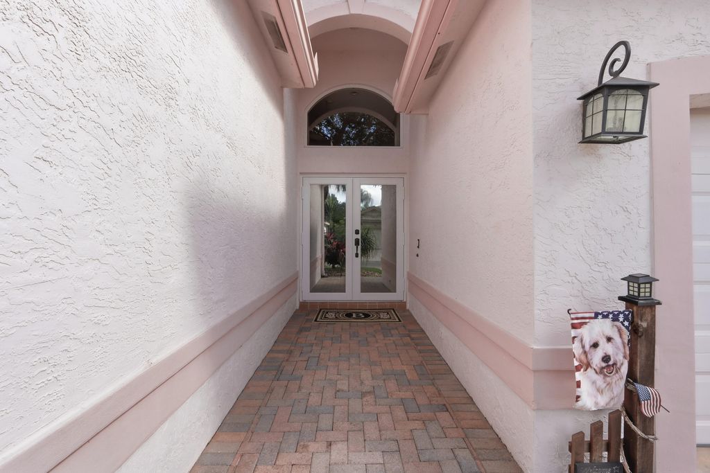 Photo of 11480 Kanapali Lane, Boynton Beach, FL 33437 (MLS # R11158116)
