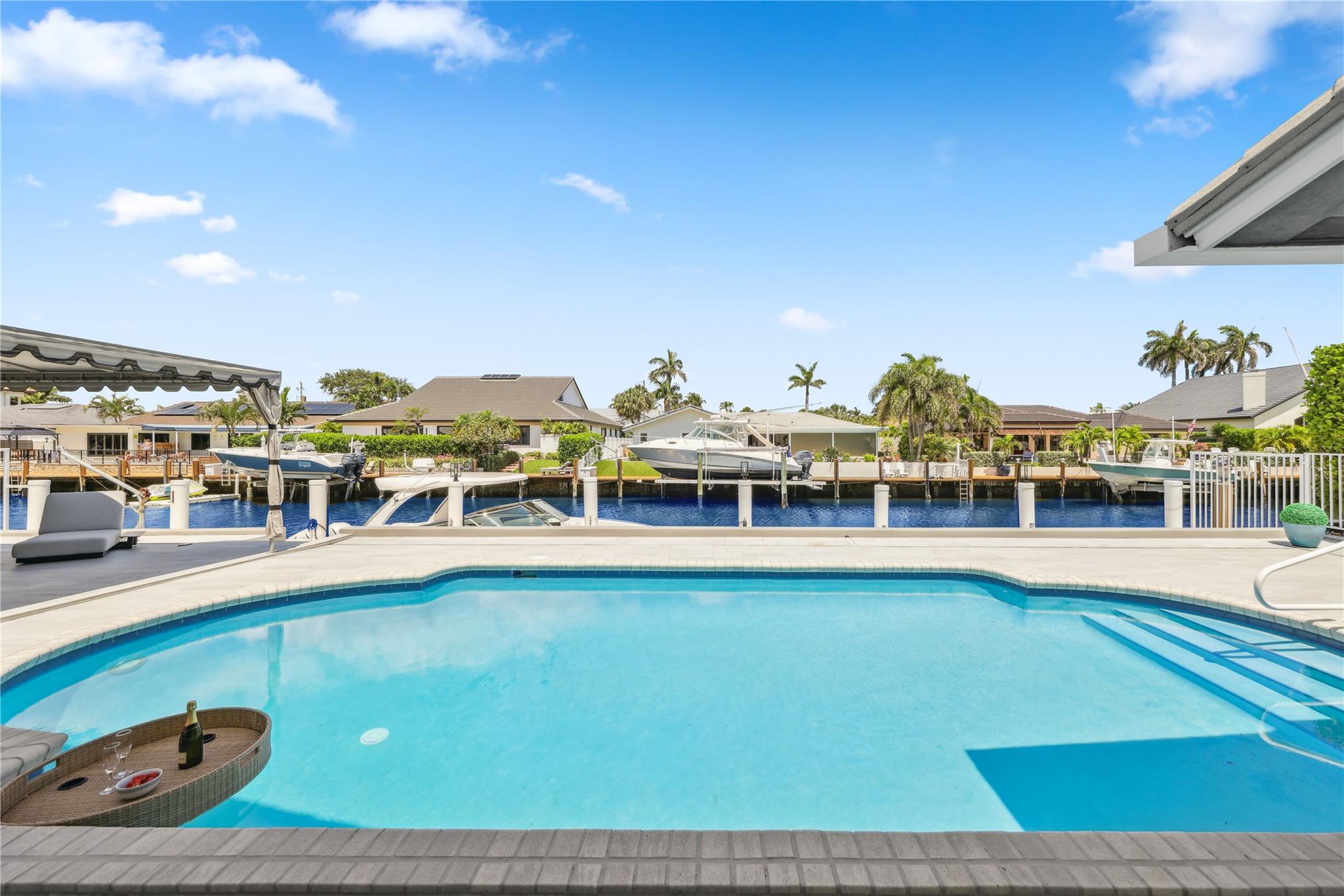 Coral Key Villas Sec 10 9 - Residential