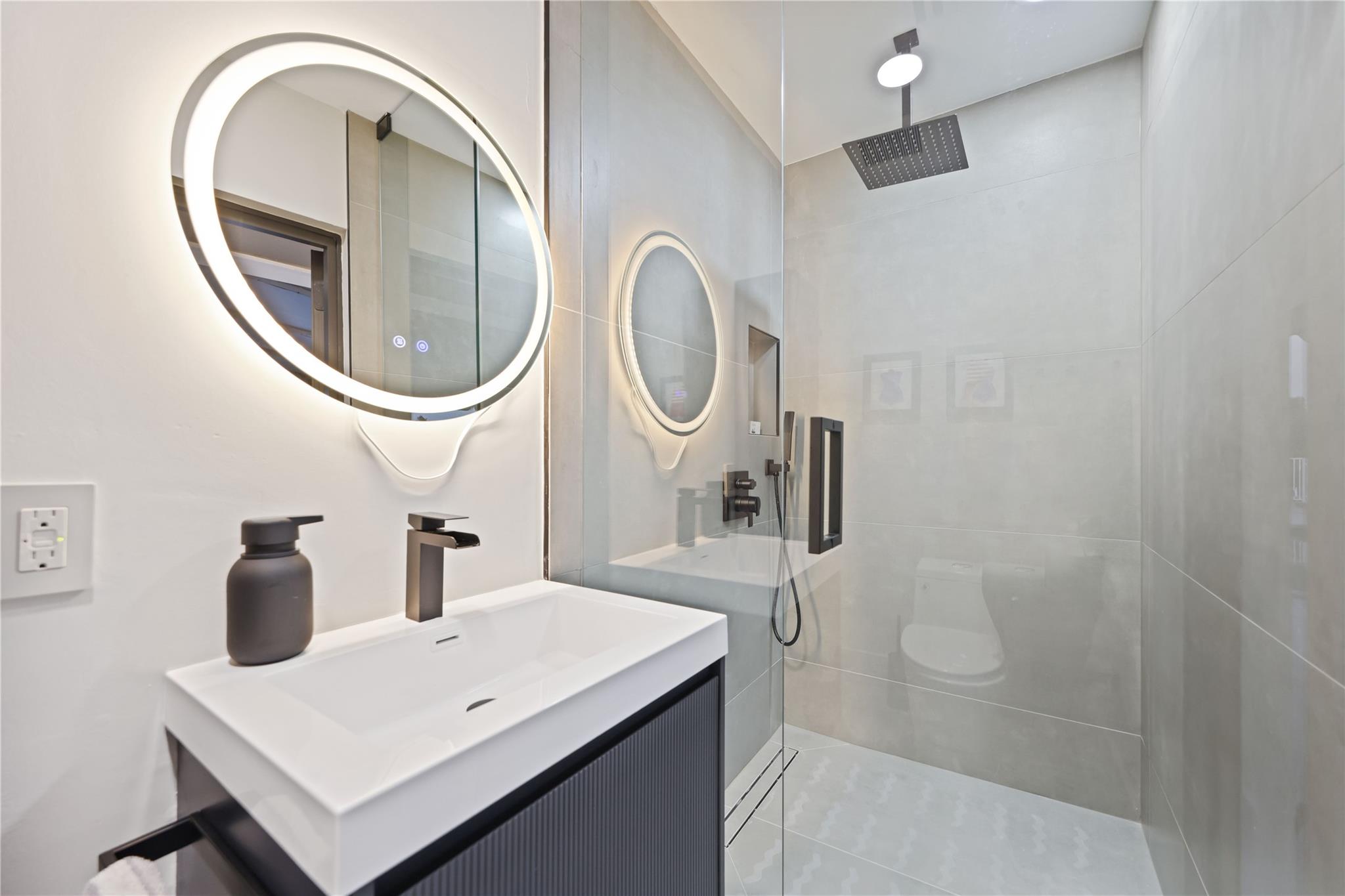 Coral Key Villas Sec 10 9 - Residential