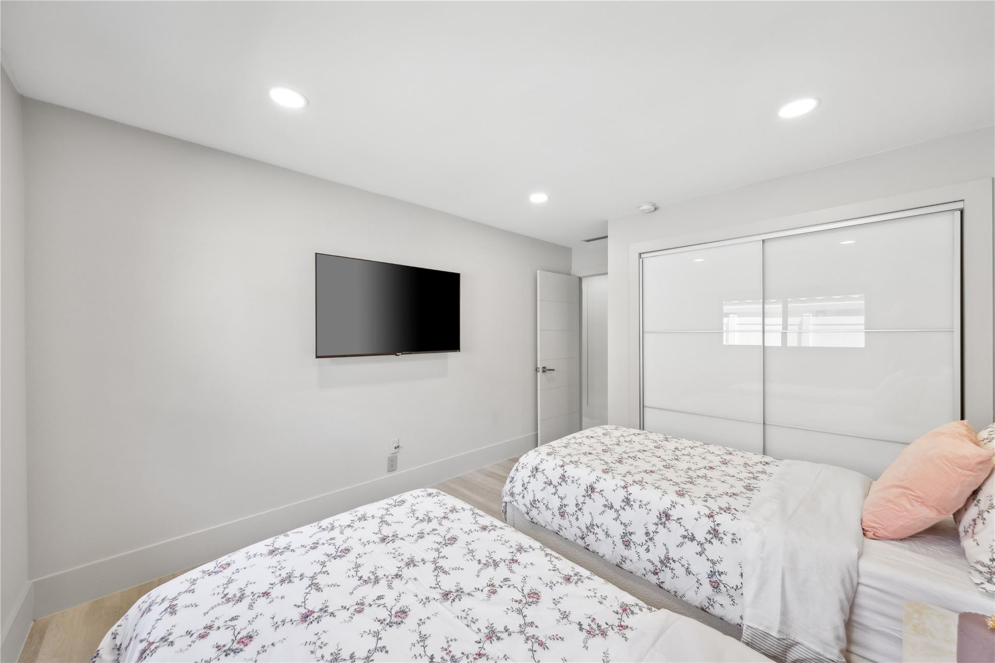 Coral Key Villas Sec 10 9 - Residential