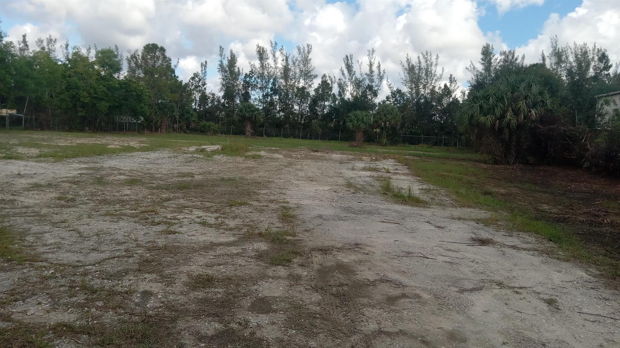 PALM BEACH PARK OF COMMER - Residential Lease