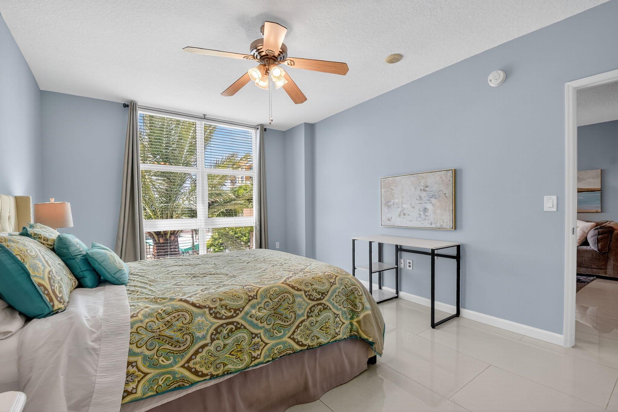 MARINA VILLAGE AT BOYNTON - Residential Lease