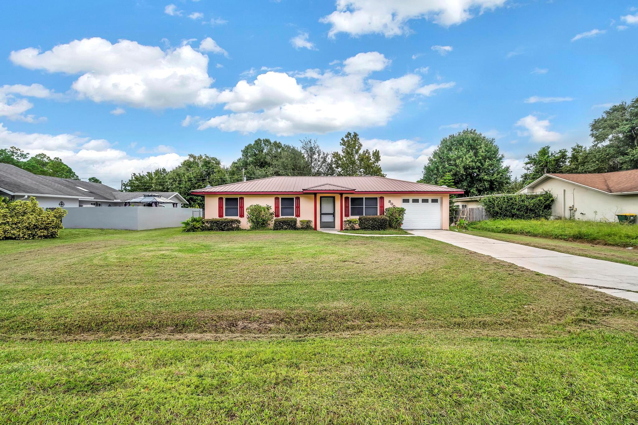 LAKE HAVEN EST SEC 2 - Residential Lease