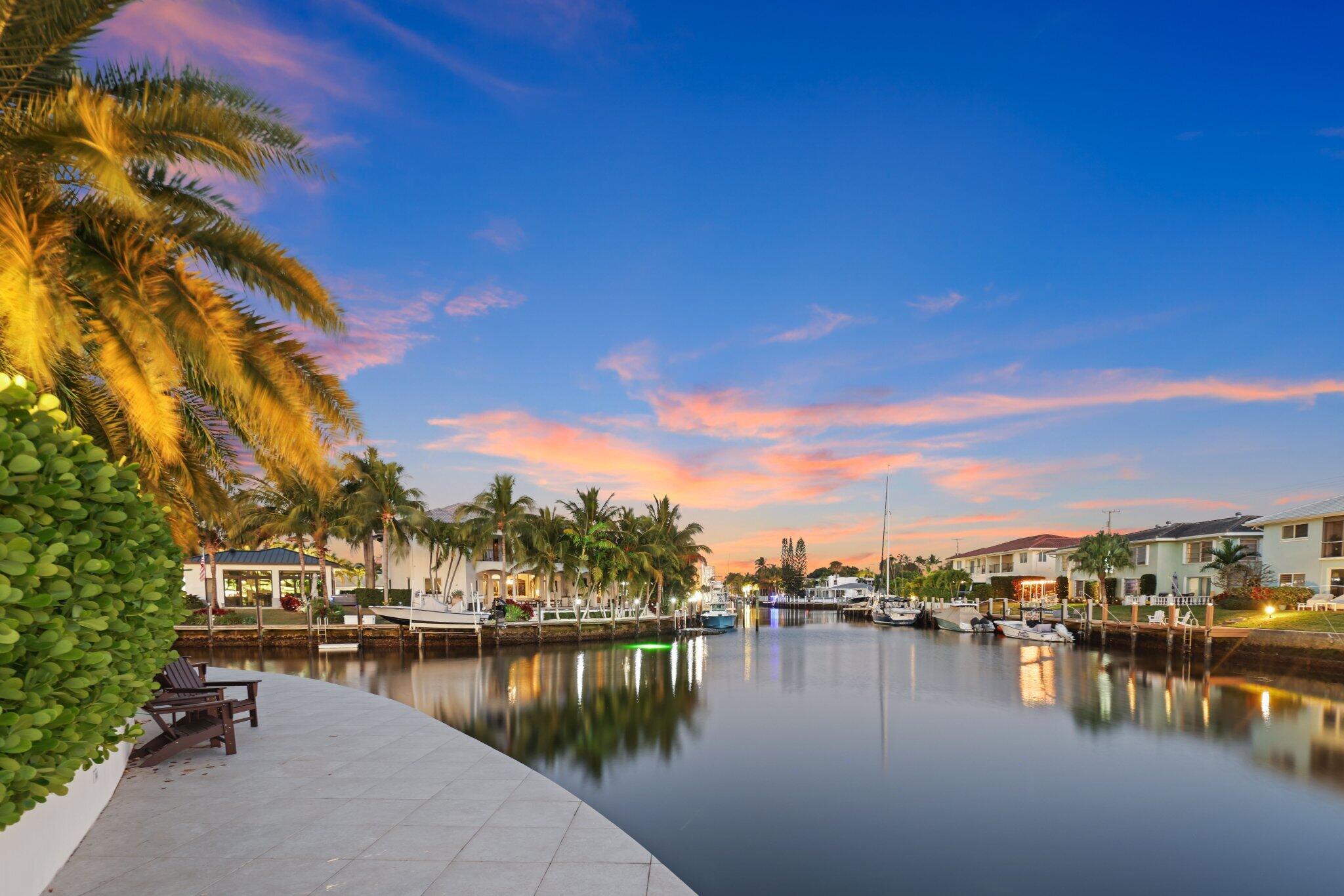 VENETIAN ISLES 1ST SEC - Residential