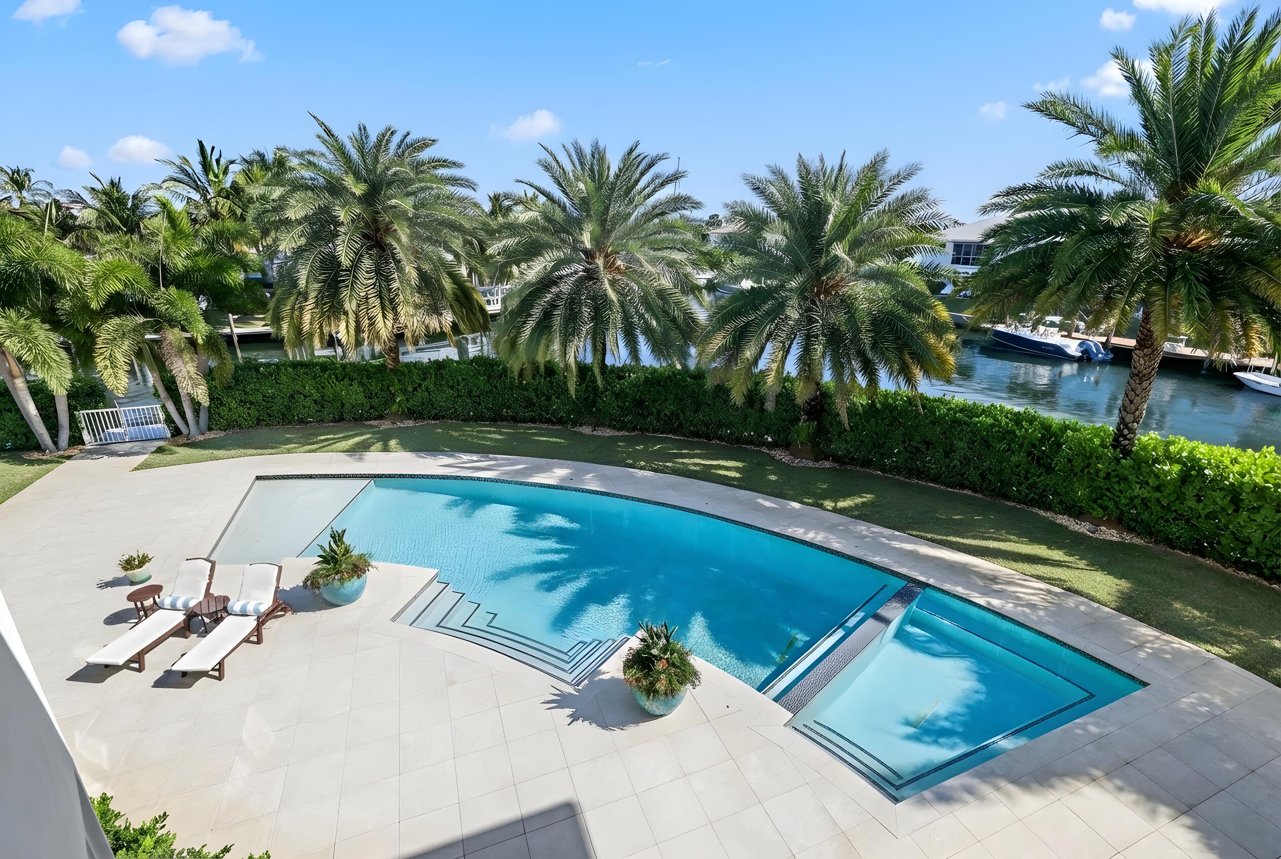 VENETIAN ISLES 1ST SEC - Residential