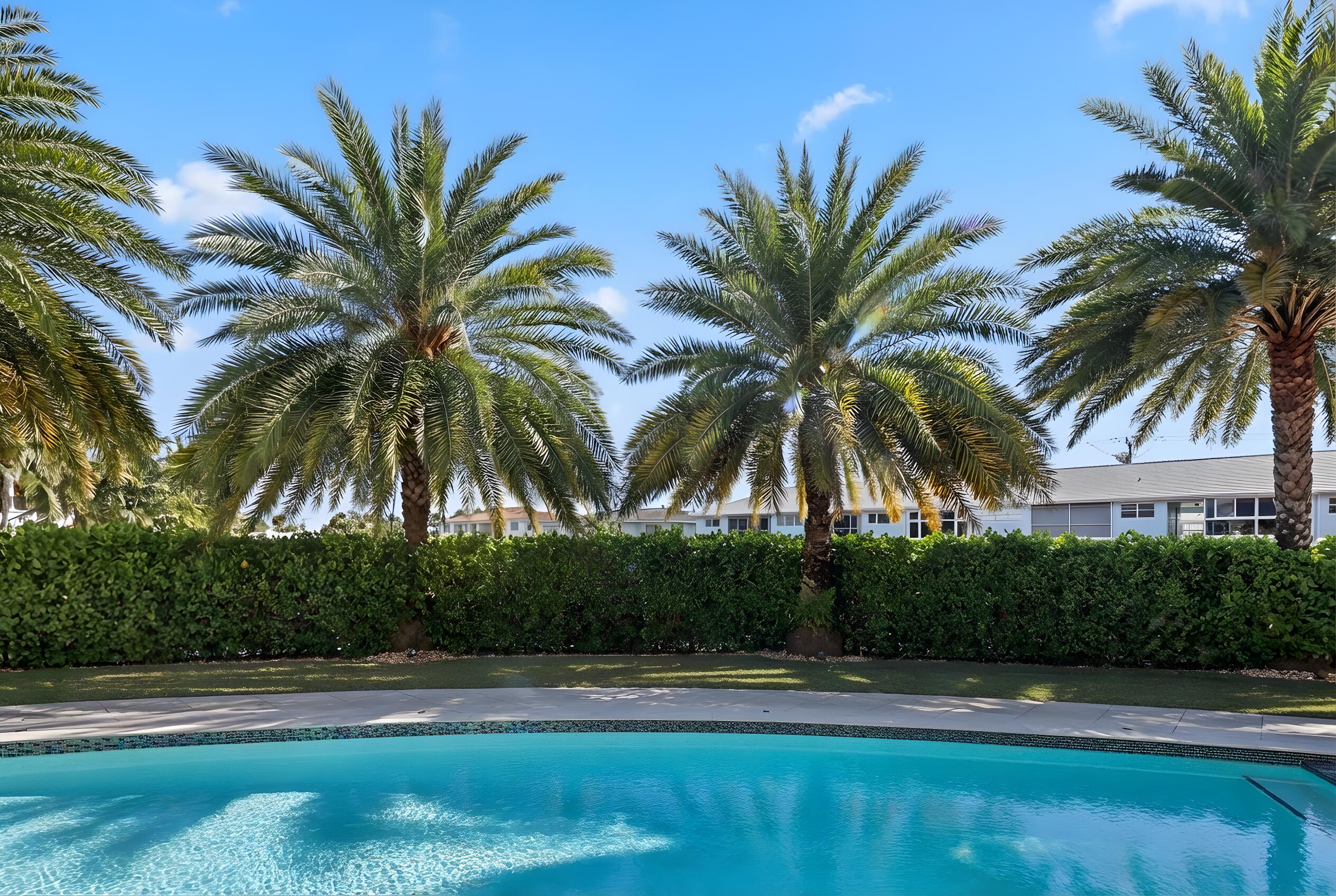 VENETIAN ISLES 1ST SEC - Residential