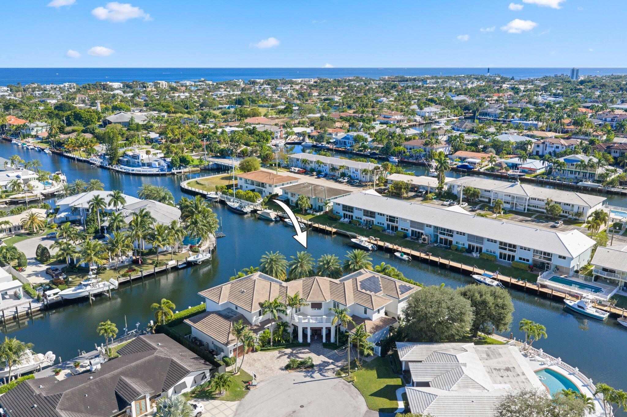 VENETIAN ISLES 1ST SEC - Residential