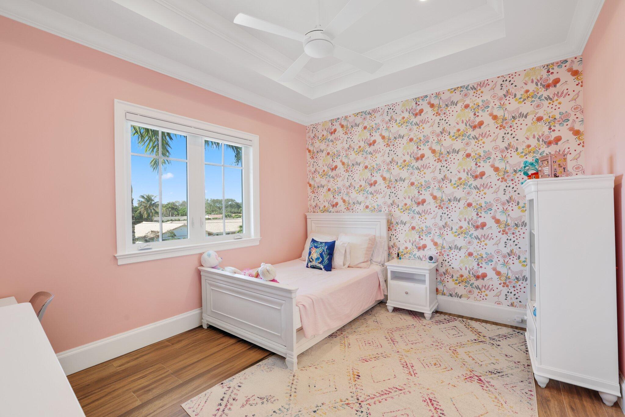 VENETIAN ISLES 1ST SEC - Residential