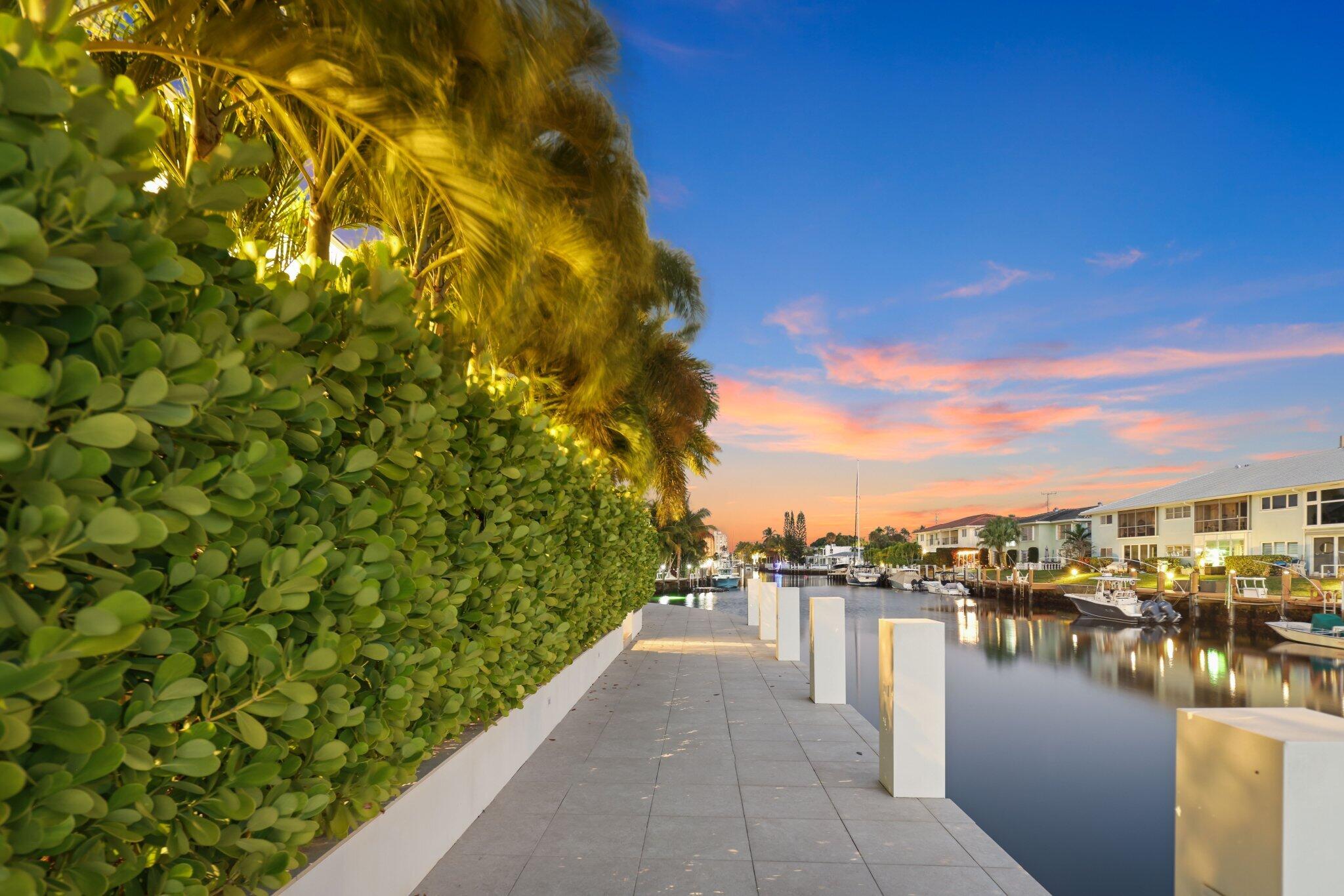 VENETIAN ISLES 1ST SEC - Residential