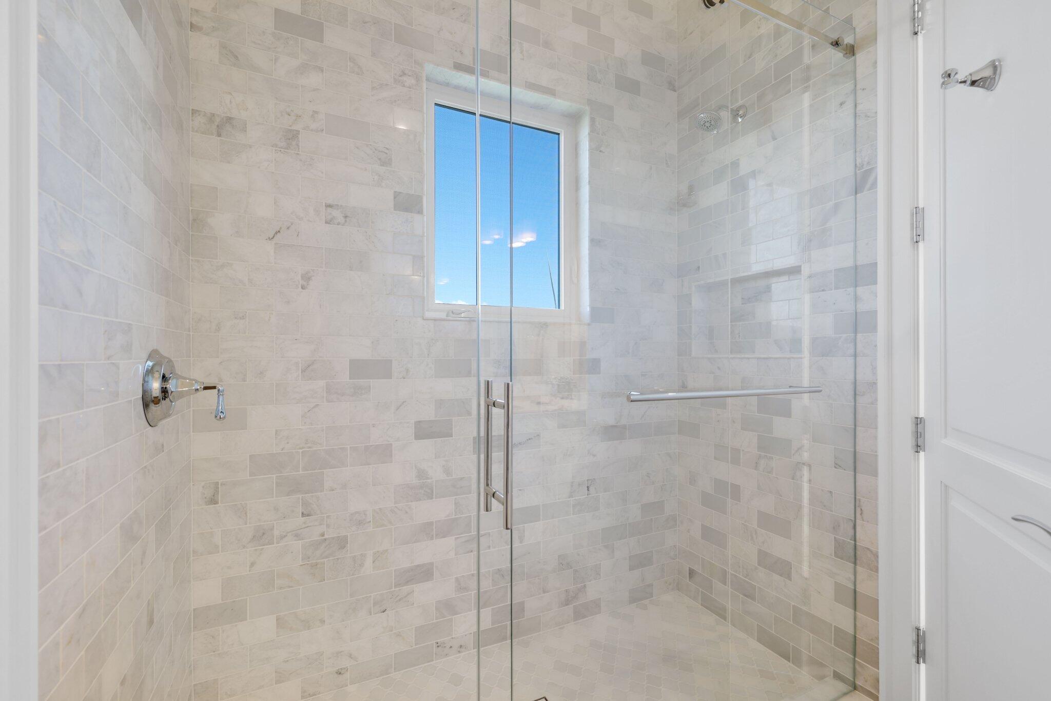 VENETIAN ISLES 1ST SEC - Residential