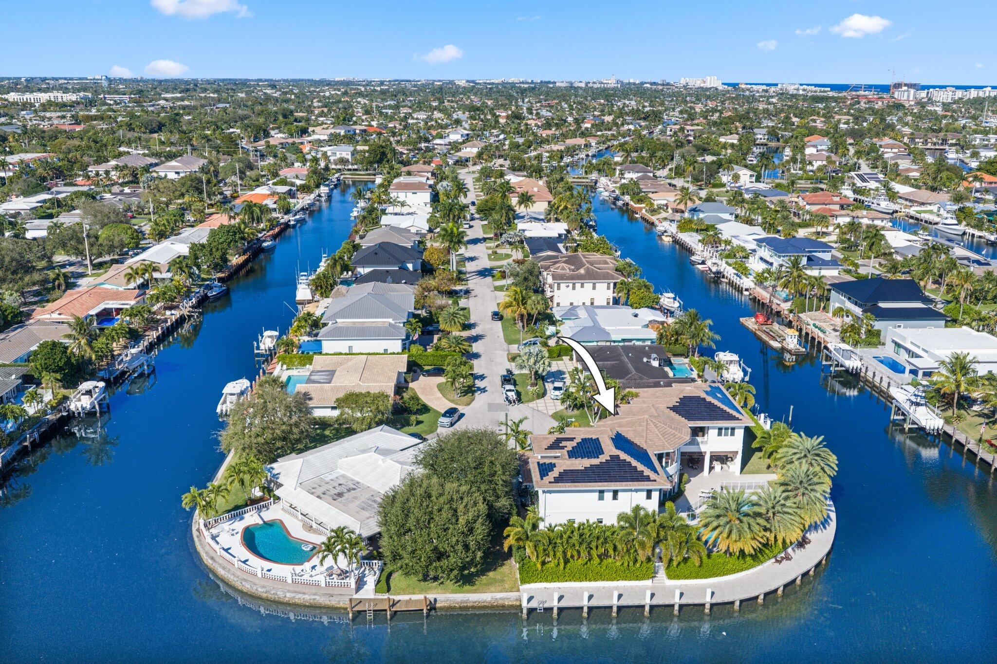 VENETIAN ISLES 1ST SEC - Residential