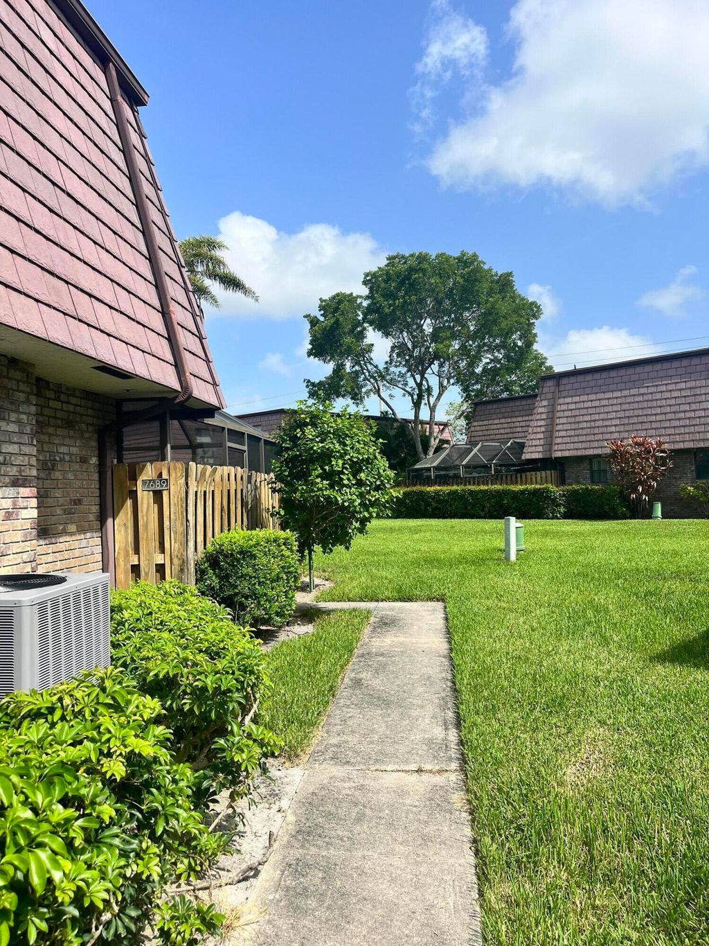 Photo of 7689 Courtyard Run W, Boca Raton, FL 33433 (MLS # R10808835)