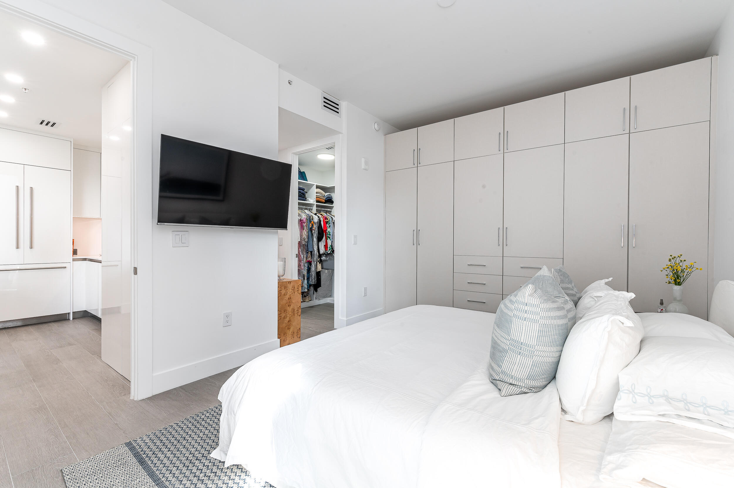 TOWER 155 - Residential