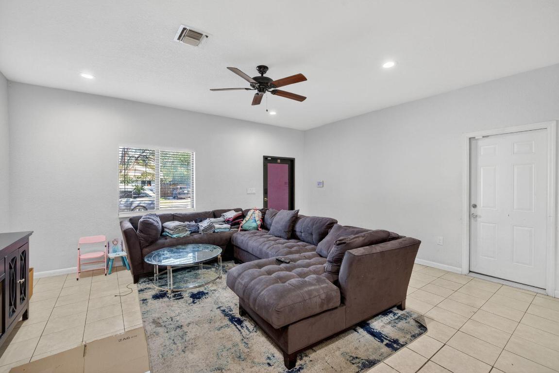 BROWARD PARK - Residential