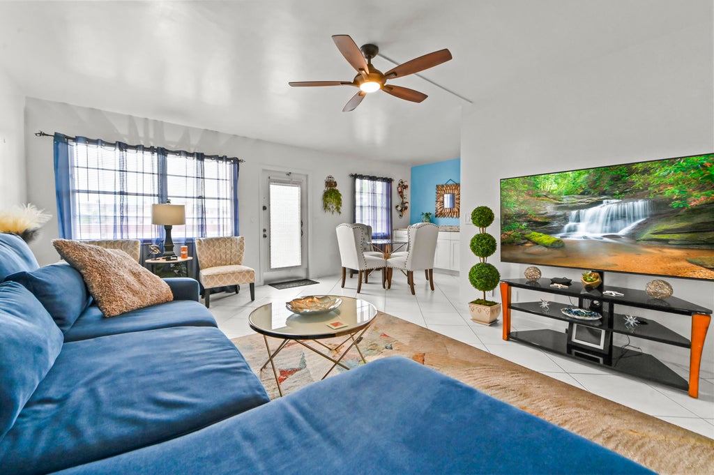 Photo of 3026 Cornwall B, Boca Raton, FL 33434 (MLS # B26082031)