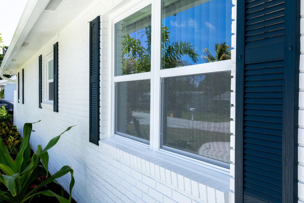 Photo of 3360 Sapphire Road, Lake Worth, FL 33462 (MLS # B26013049)