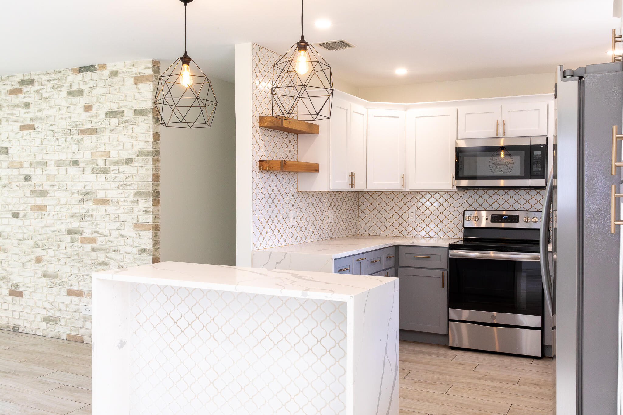 HYPOLUXO VILLAGE 2 - Residential