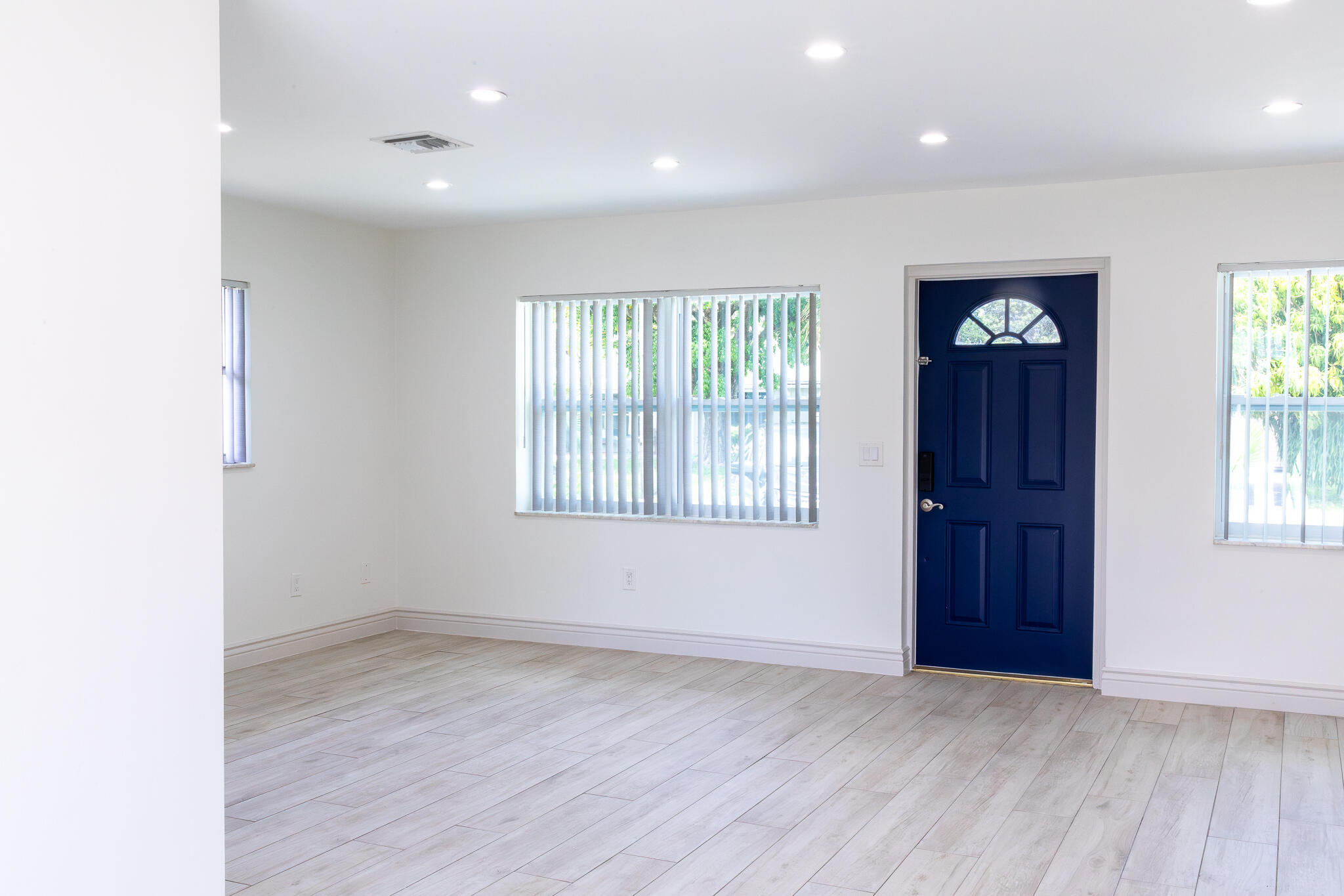 HYPOLUXO VILLAGE 2 - Residential