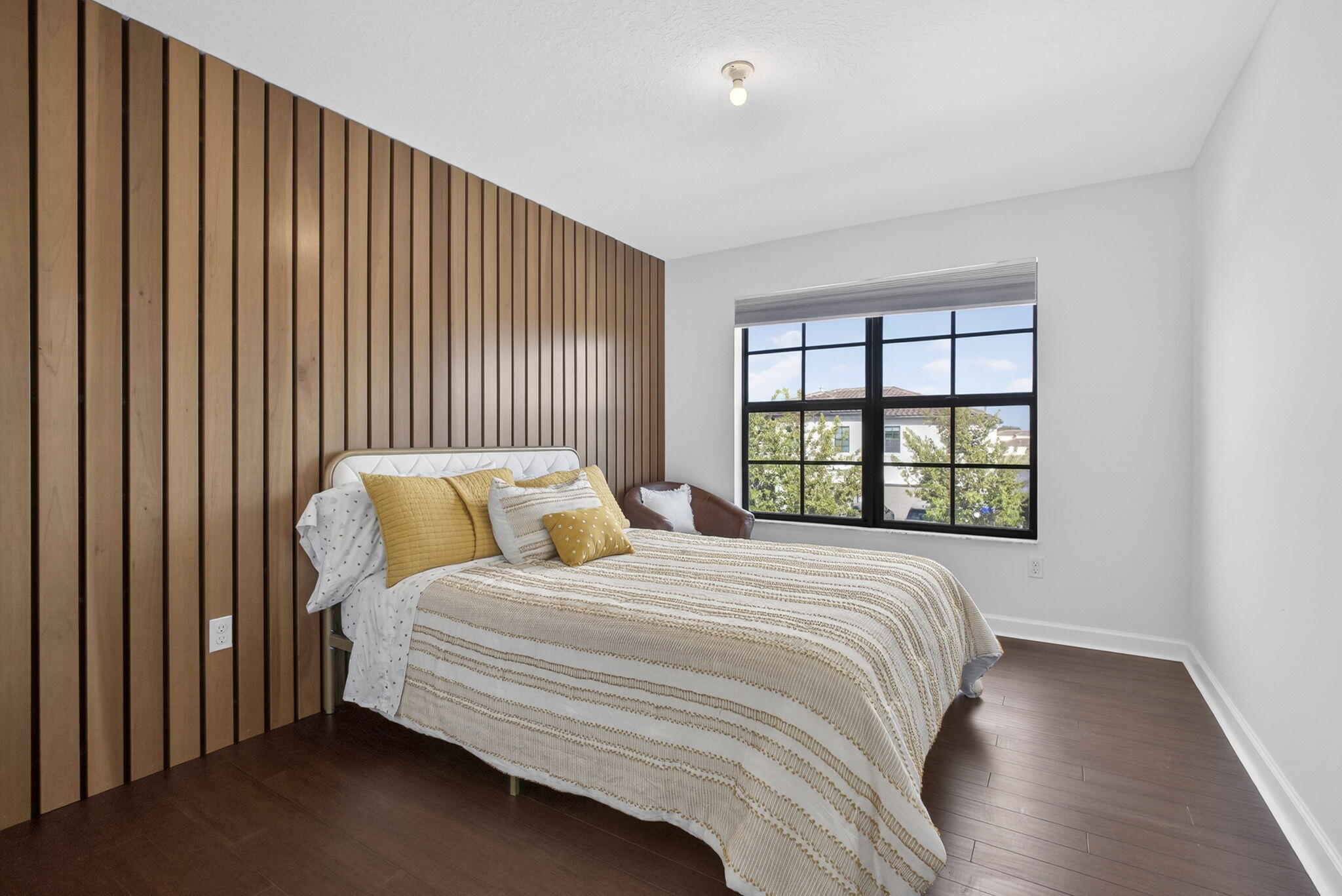 CRESTWOOD NORTH REPLAT TWO - Residential