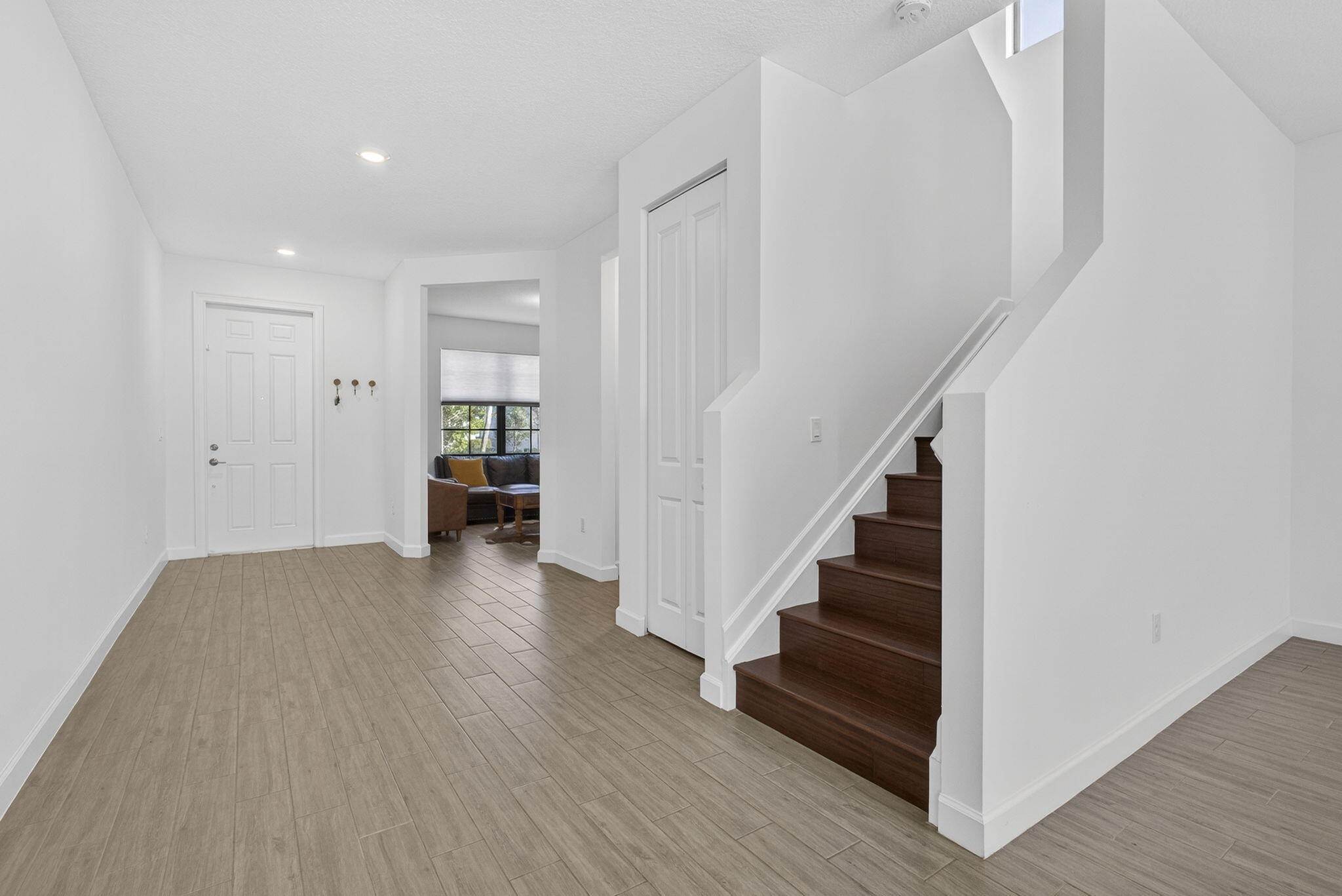 CRESTWOOD NORTH REPLAT TWO - Residential