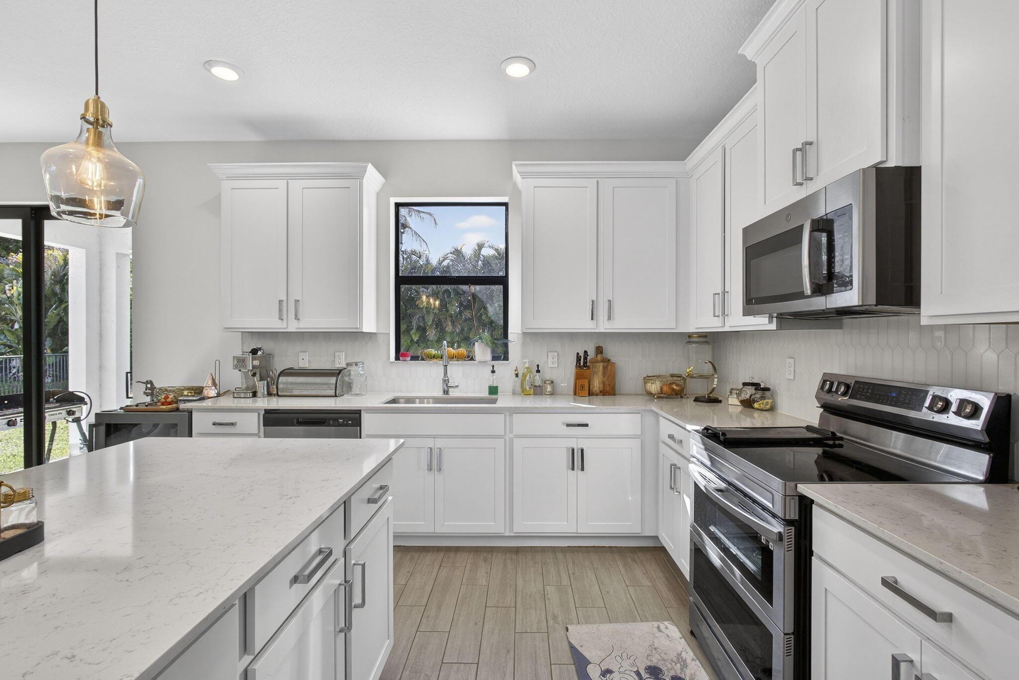 CRESTWOOD NORTH REPLAT TWO - Residential