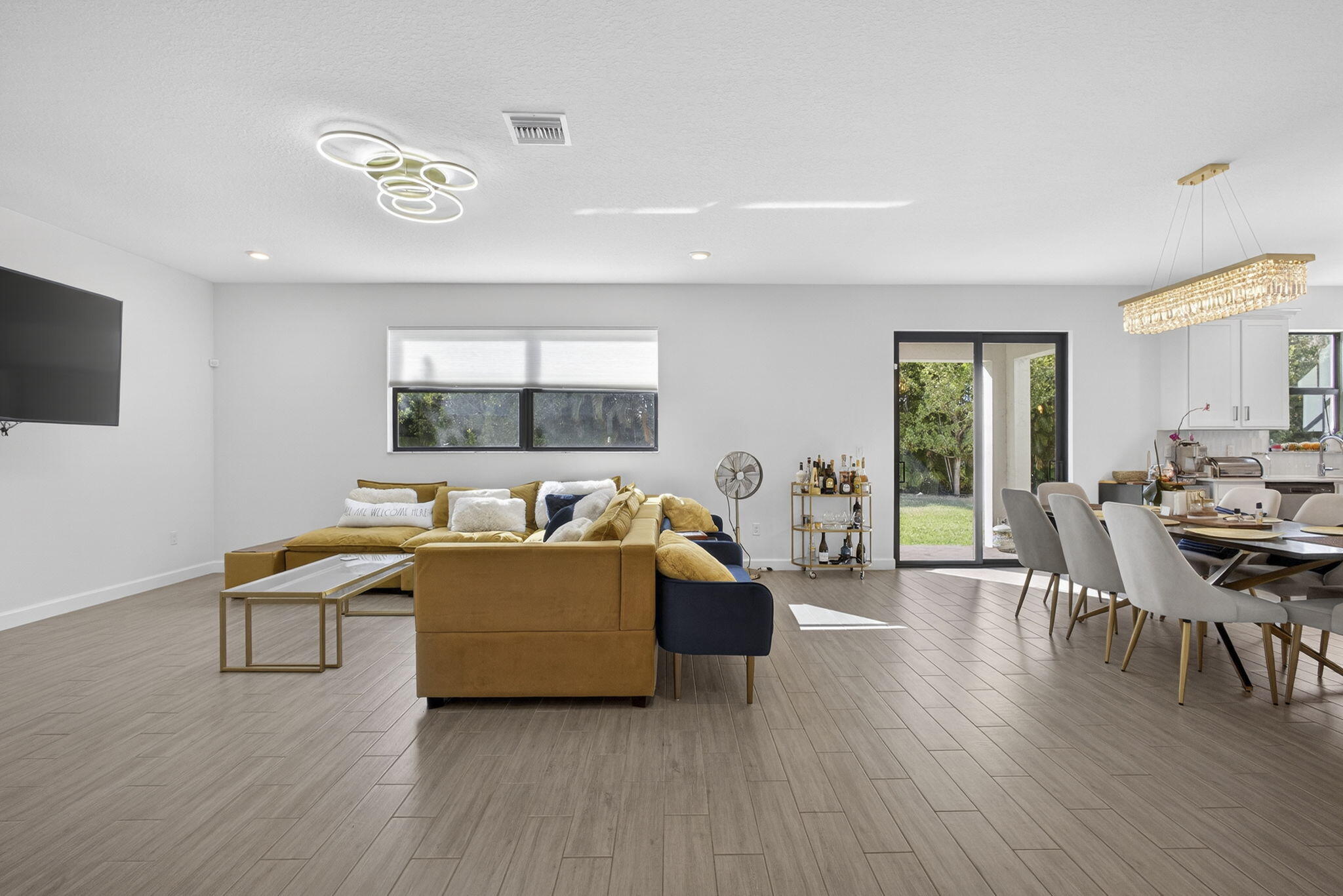 CRESTWOOD NORTH REPLAT TWO - Residential