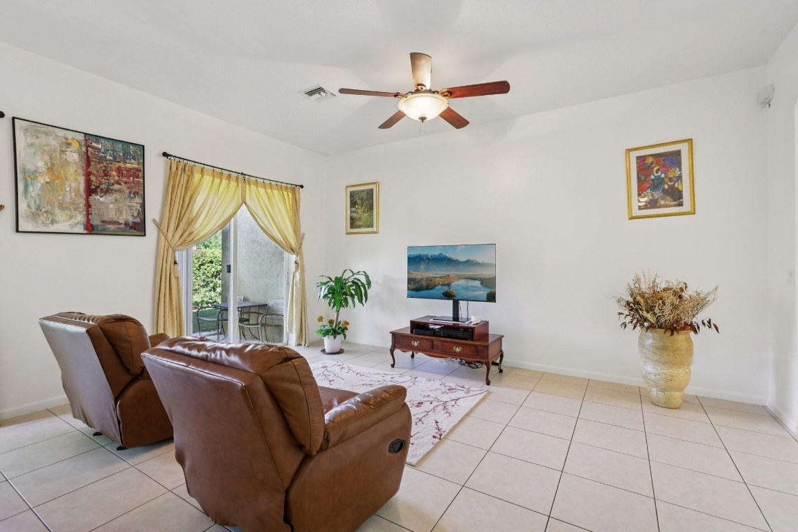 SAVANNAH ESTATES - Residential