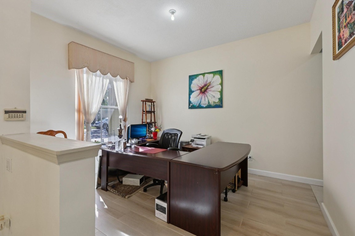 SAVANNAH ESTATES - Residential