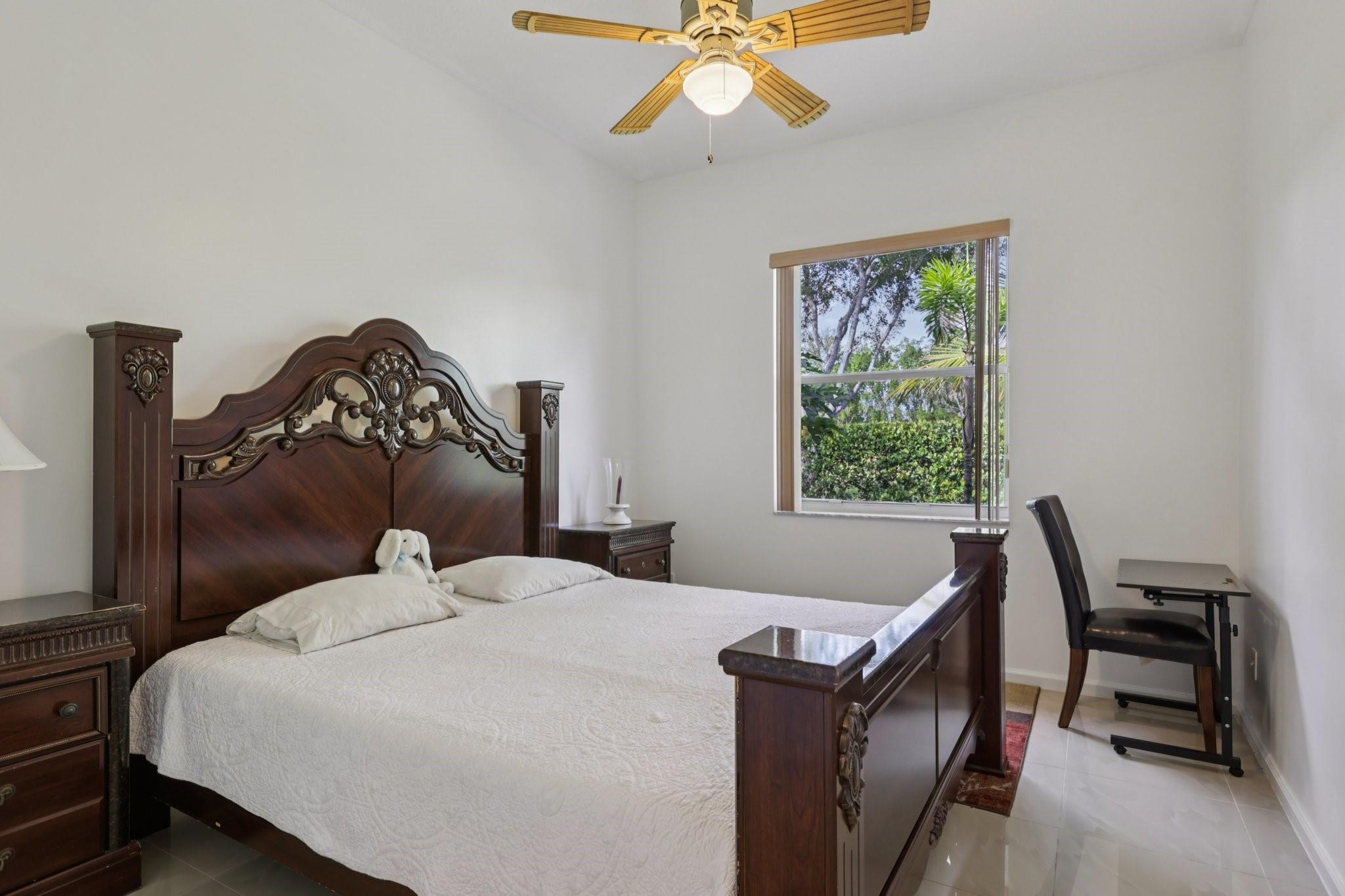 SAVANNAH ESTATES - Residential