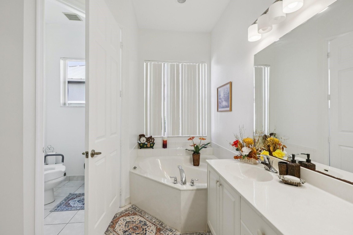 SAVANNAH ESTATES - Residential