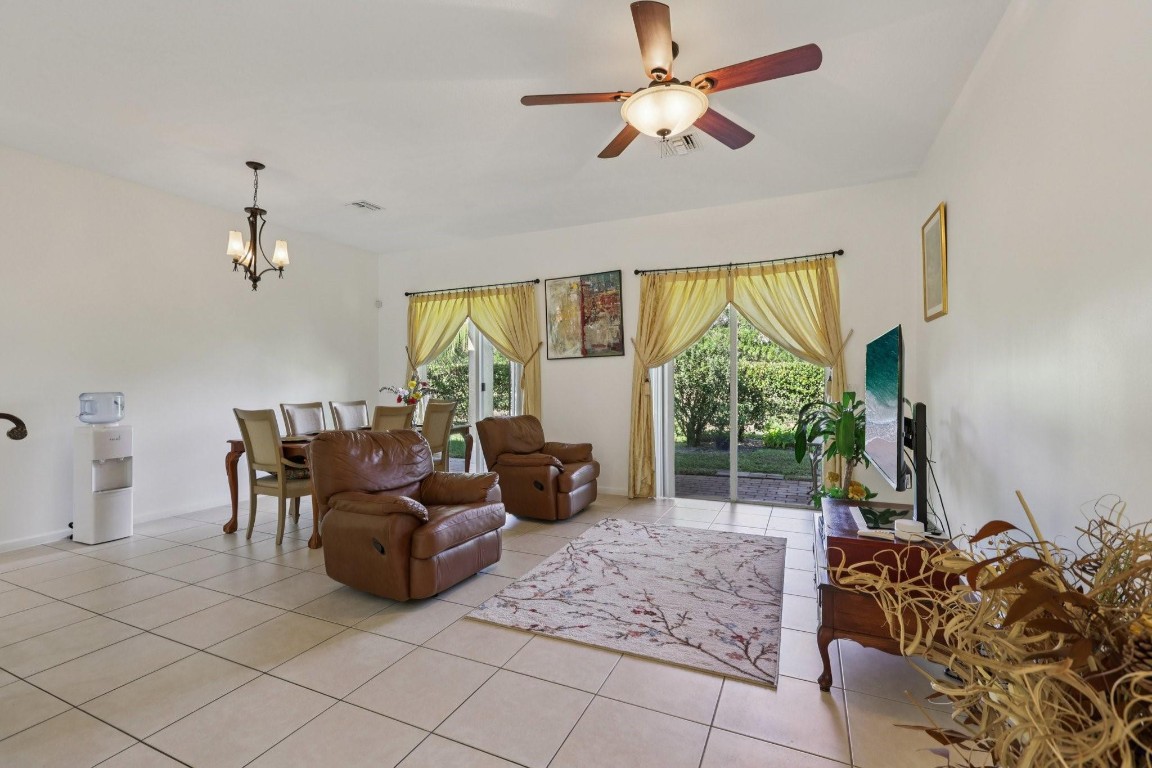 SAVANNAH ESTATES - Residential