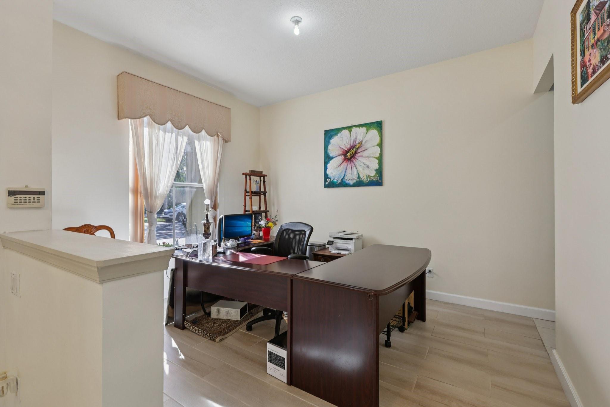 SAVANNAH ESTATES - Residential