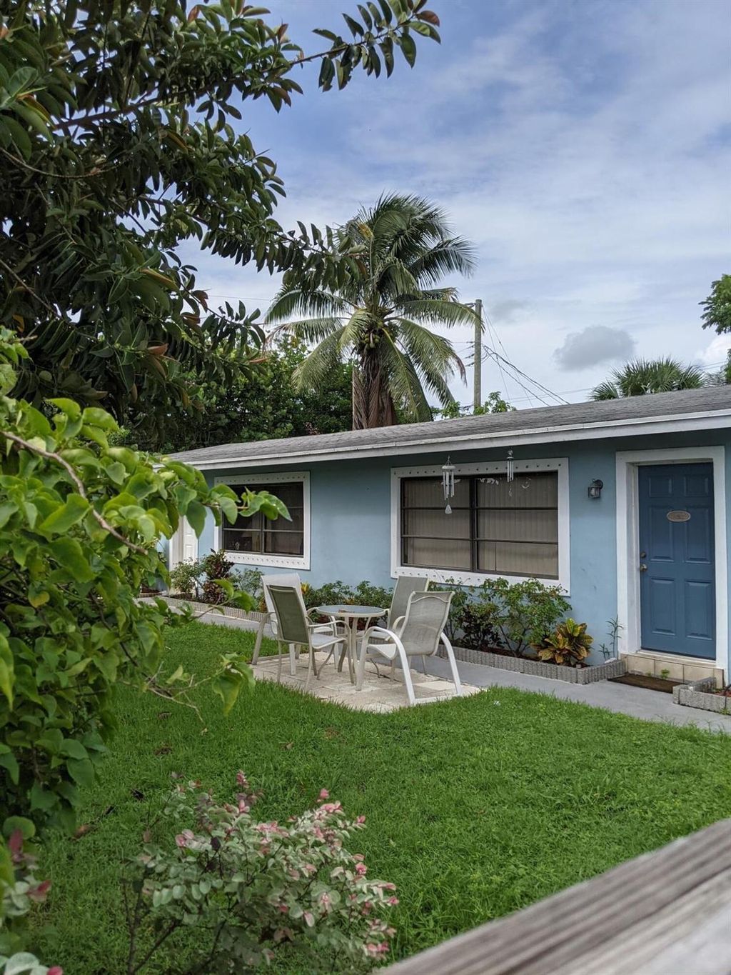 Photo of 816 Northview Drive #A (And B), Jupiter, FL 33458 (MLS # R10738854)