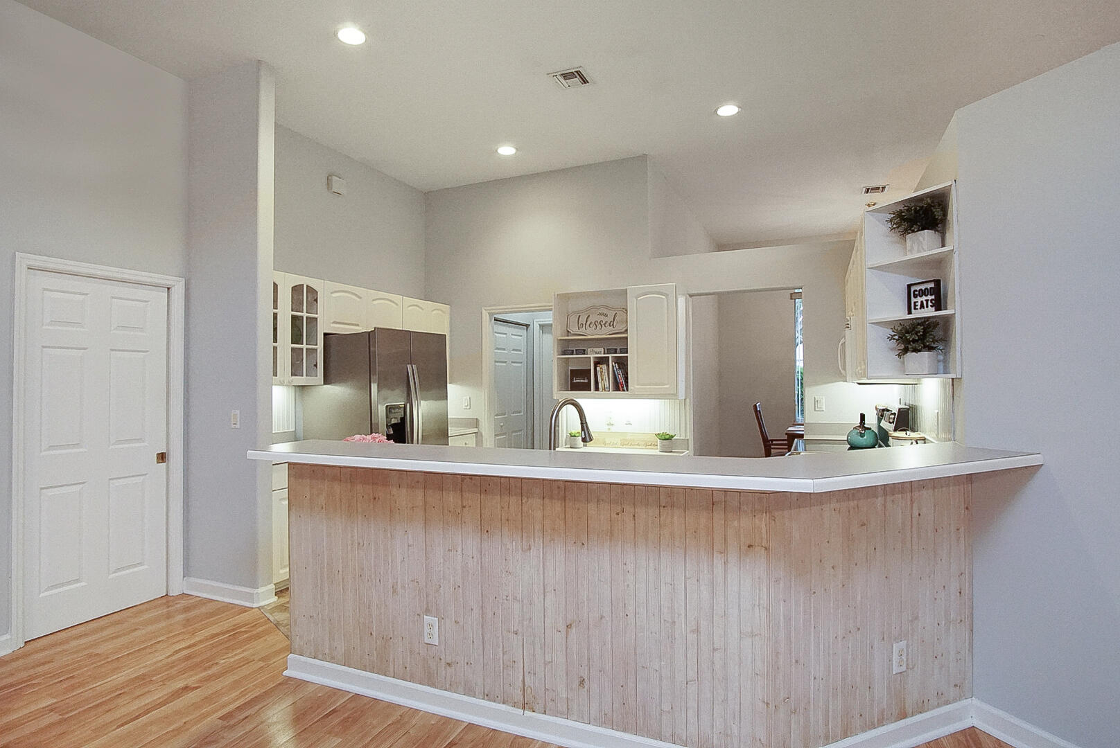 LAURELS SUB PH II (THE) - Residential