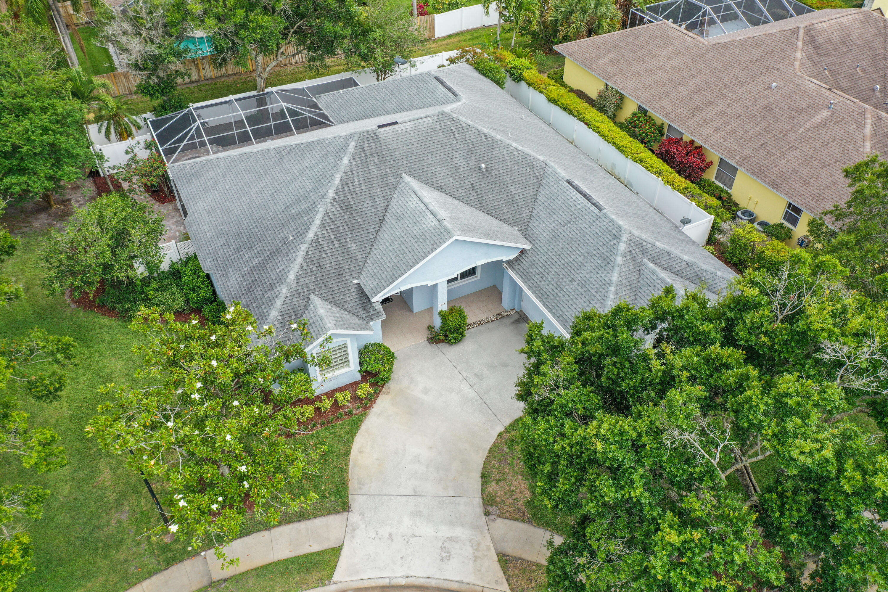 LAURELS SUB PH II (THE) - Residential