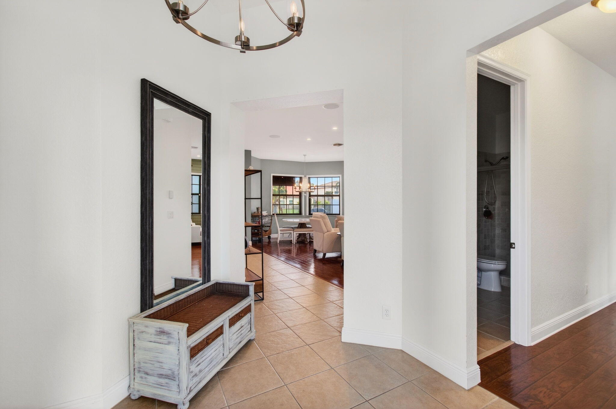 JONATHANS CREEK - Residential