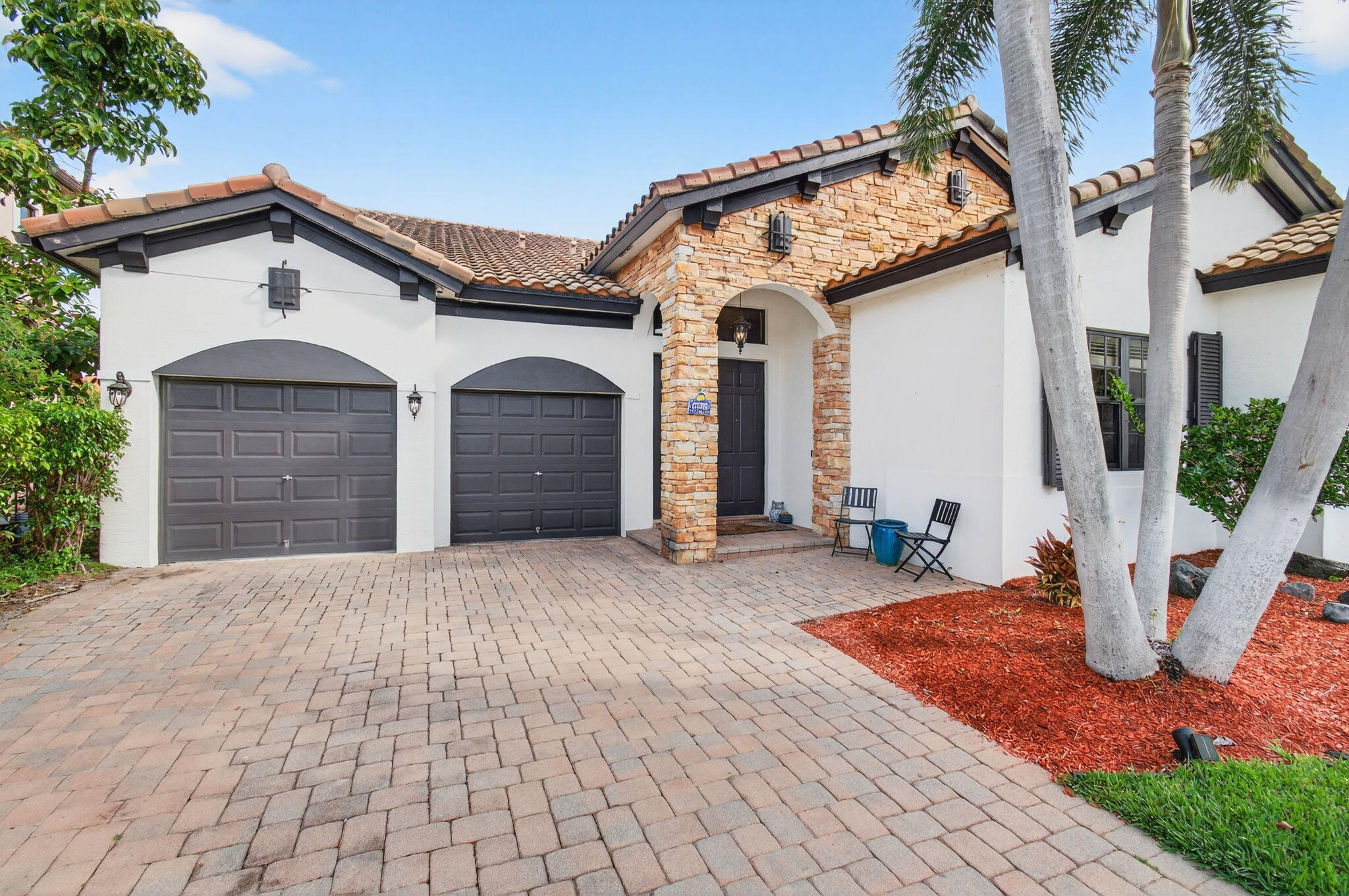 JONATHANS CREEK - Residential