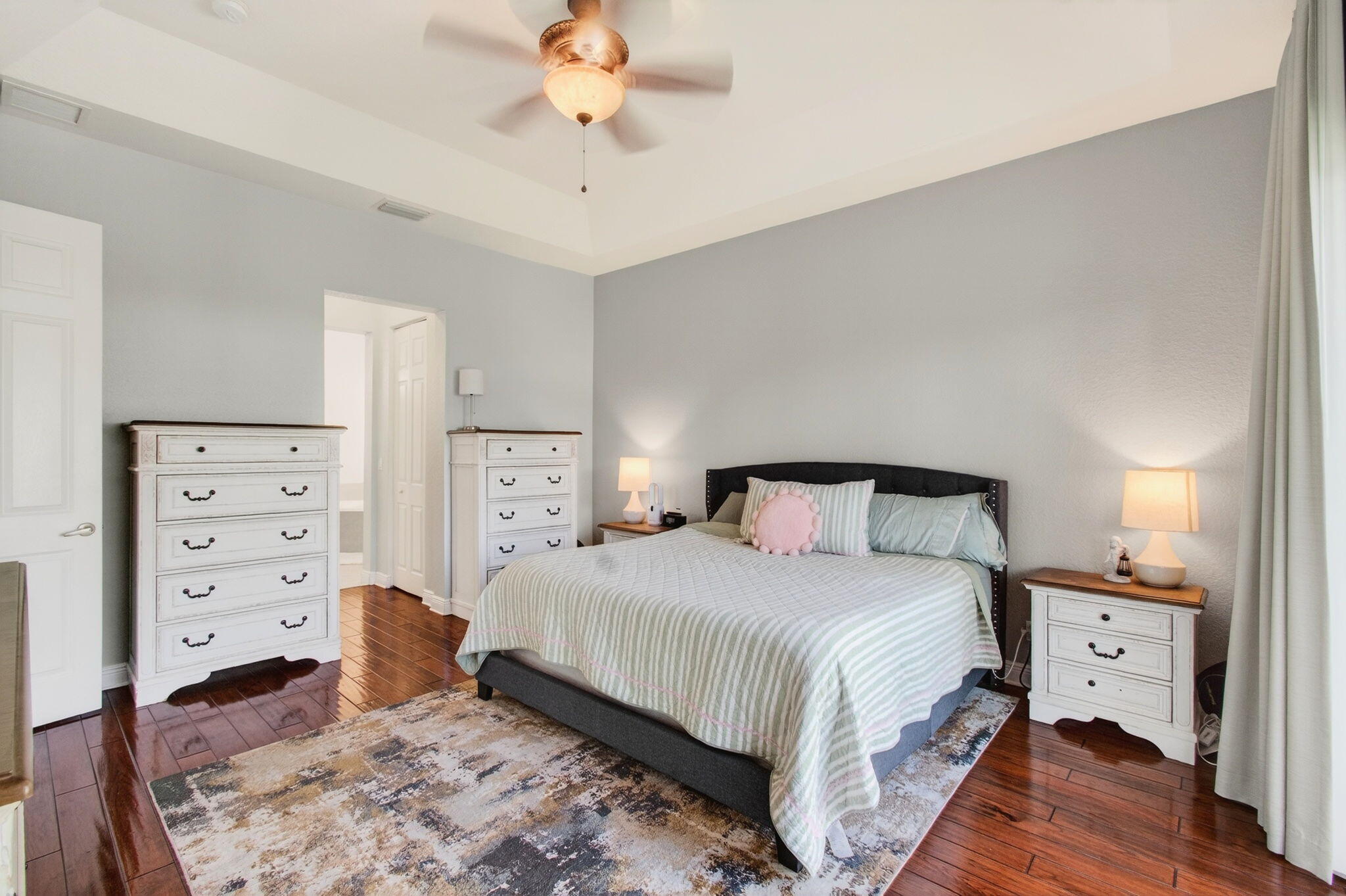 JONATHANS CREEK - Residential