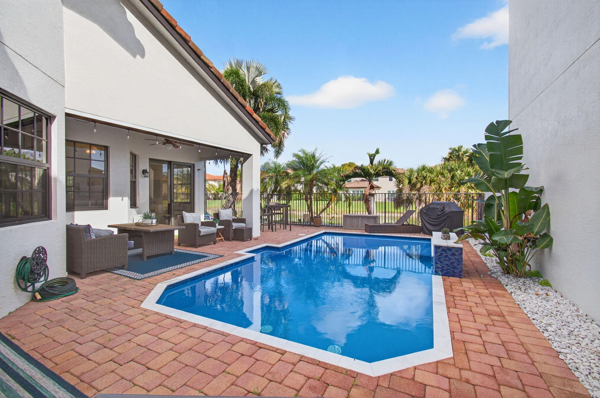 JONATHANS CREEK - Residential