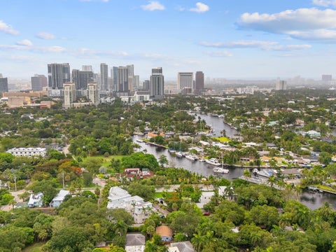 Tiny photo for 1101 Waverly Road, Fort Lauderdale, FL 33312 (MLS # B26053344)