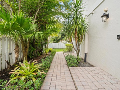 Tiny photo for 1101 Waverly Road, Fort Lauderdale, FL 33312 (MLS # B26053344)