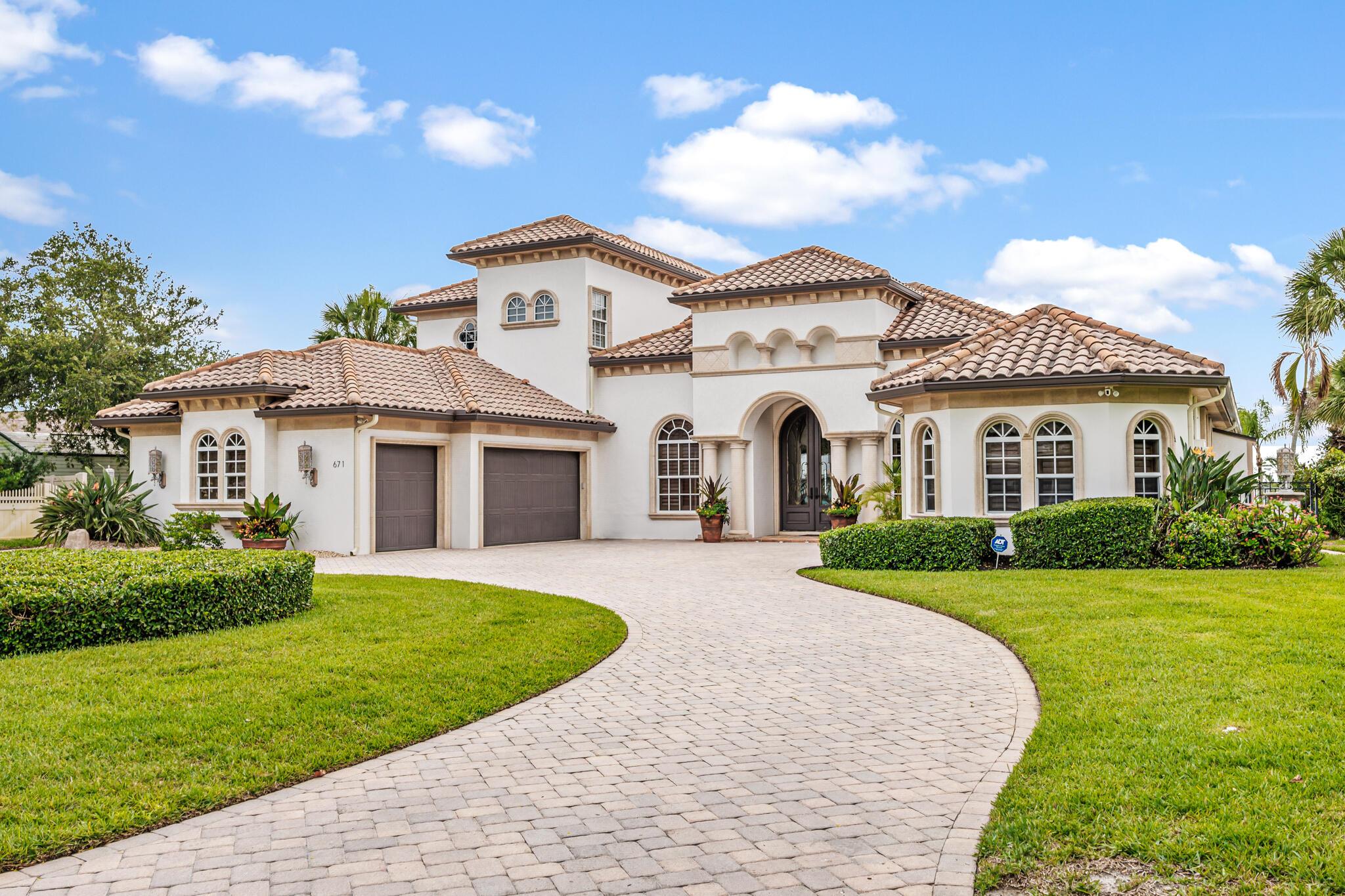 671 Indian River Drive